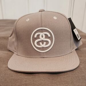 Stussy snapback hat